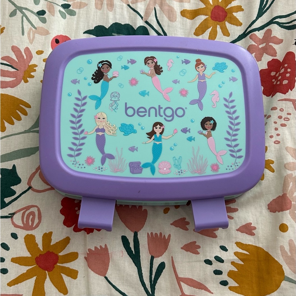 Bentgo Kids Mermaid Lunch Box - Purple and Blue